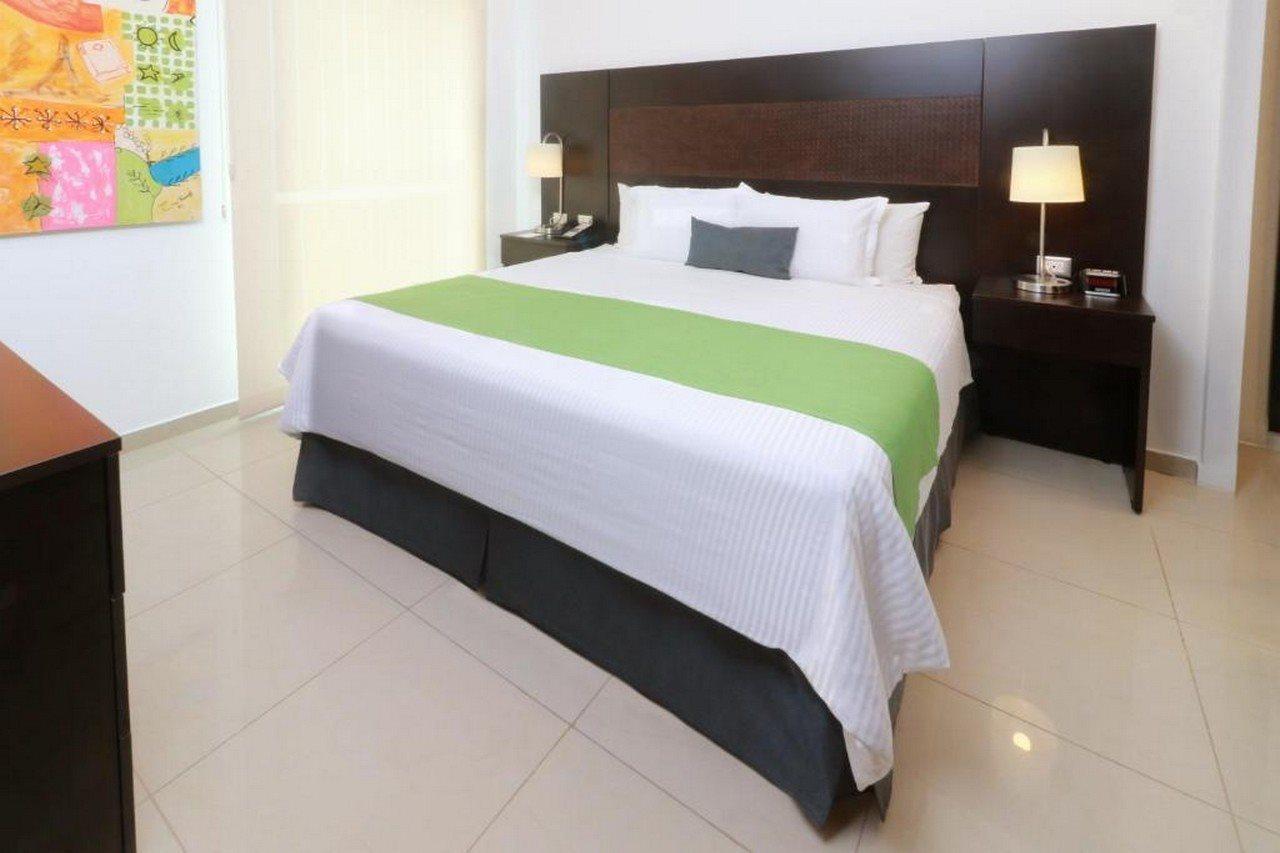 Hotel Wyndham Garden Guadalajara Acueducto Zapopan Exteriér fotografie
