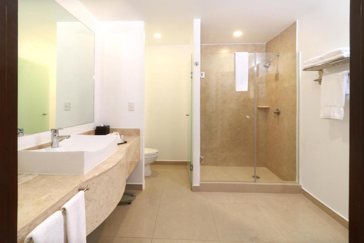 Hotel Wyndham Garden Guadalajara Acueducto Zapopan Exteriér fotografie