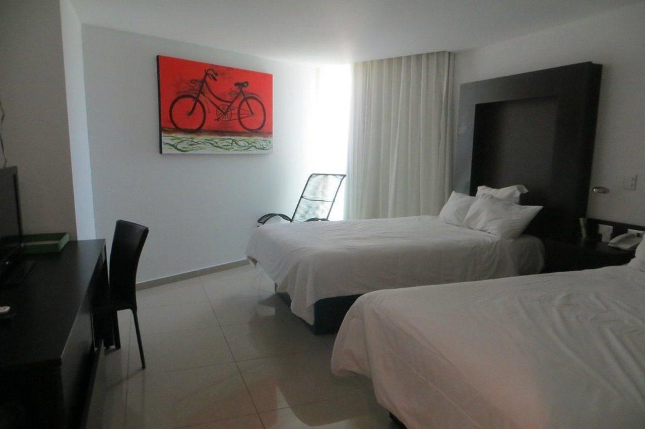Hotel Wyndham Garden Guadalajara Acueducto Zapopan Exteriér fotografie