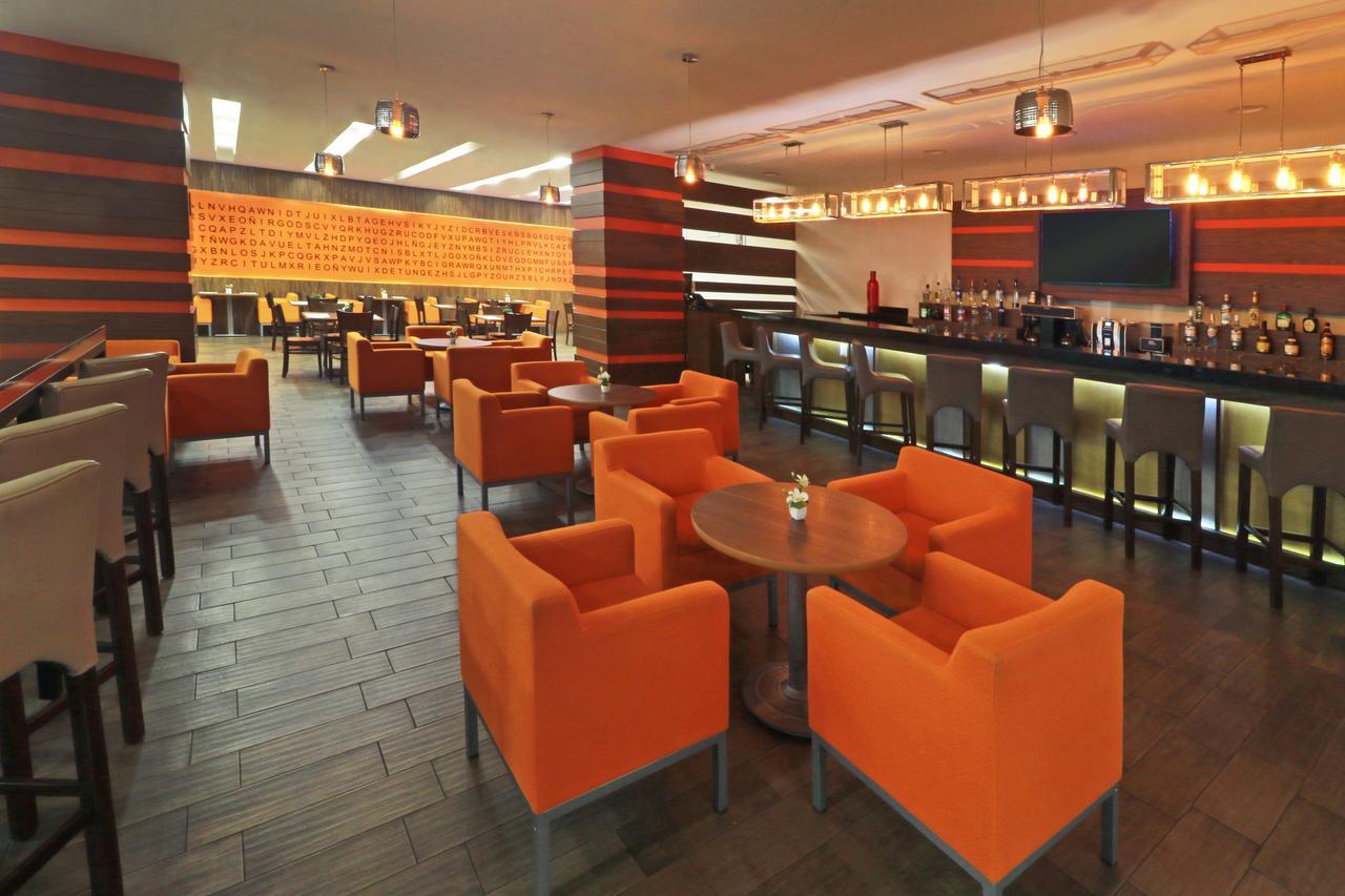Hotel Wyndham Garden Guadalajara Acueducto Zapopan Exteriér fotografie